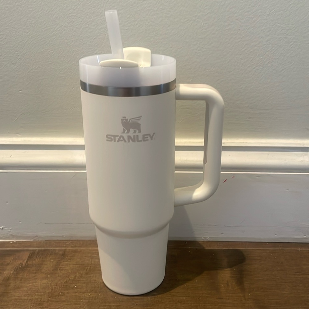 White Stanley 30oz